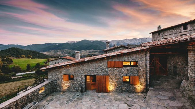 Реконструкция домов (Rehabilitacion en la Cerdanya) в Испании от dom - arquitectura. Реконструкция домов (Rehabilitacion en la Cerdanya) в Испании от dom - arquitectura.