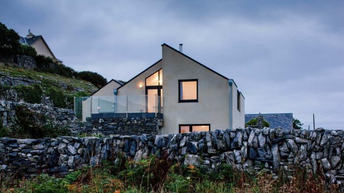 Дом на острове (Island Dwelling) в Ирландии от O’Neill Architecture.