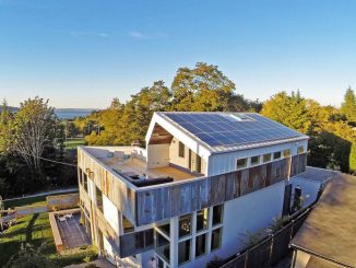 Дом с нулевым потреблением энергии (Net Zero Reclaimed Modern Home) в СШ, от Dwell Development.