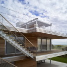 Дом с палубой у океана (Ocean Deck House) в США от Stelle Lomont Rouhani Architects.