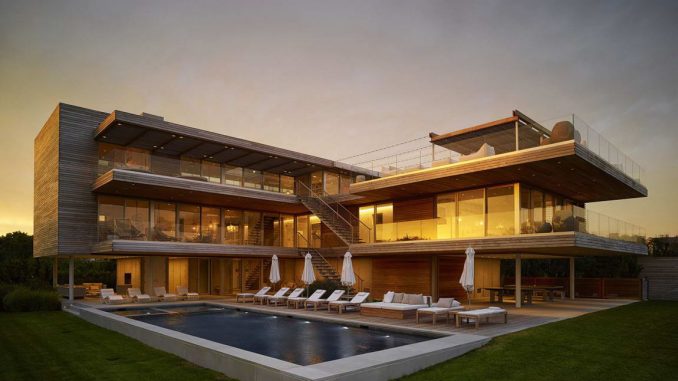 Дом с палубой у океана (Ocean Deck House) в США от Stelle Lomont Rouhani Architects.