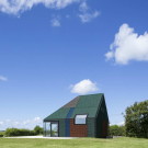 Резиновый дом (Rubber Holiday Home) в Голландии от Benthem Crouwel Architects.