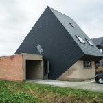 Некрасивые бельгийские дома (Ugly Belgian Houses) глазами фотографа Hannes Coudenys.