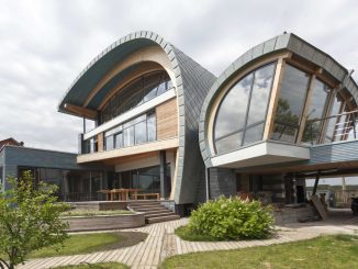 Дом-икс (House X) в России от Архитектурного бюро Романа Леонидова.