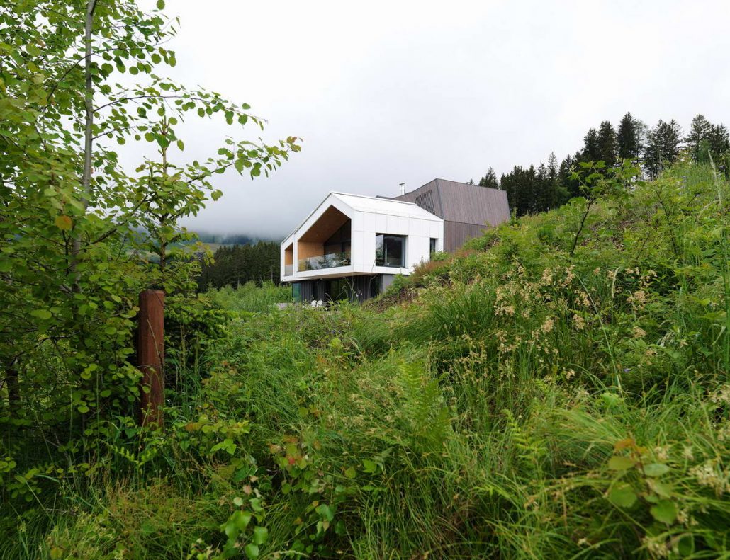 Дом с видом на горы (Mountain View House) в Австрии от SoNo Arhitekti.