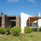 Расширение летнего дома (Summer House Extension) в Греции от AREA / Architecture Research Athens.