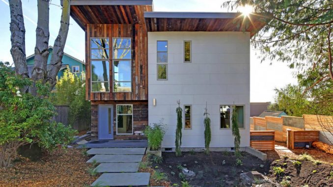Устойчивый дом (Sustainable House) в США от Dwell Development.