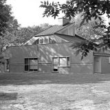 Дом Ванна Вентури (Vanna Venturi House) в США от Robert Venturi.