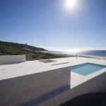 Каменный дом у моря в Испании