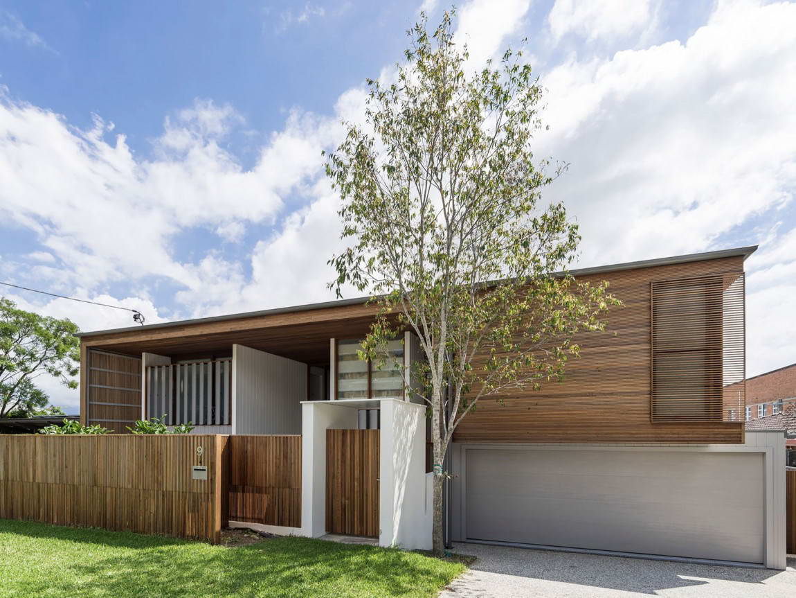 Дом на заднем дворе (Backyard House) в Австралии от Joe Adsett Architects.