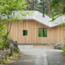 Дом с крышей-навесом (Shed Roof House) в Японии от Hiroki Tominaga-Atelier.