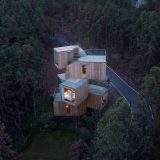 Дом-дерево (The Qiyun Mountain Tree House) в Китае от Bengo Studio.