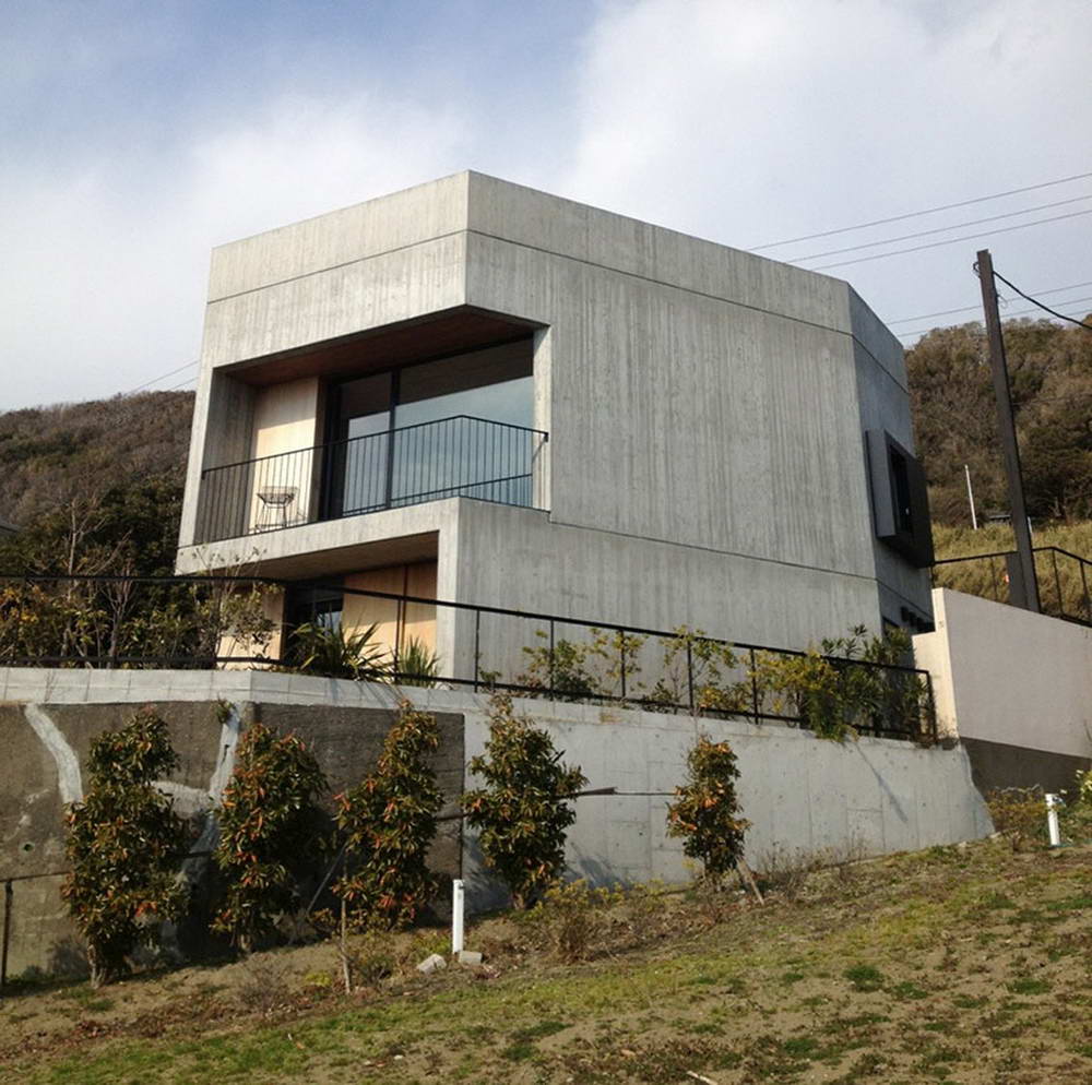 Бетонный дом в Японии