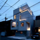 Дом в городе (House in the City) в Японии от Daisuke Ibano при участии Ryosuke Fujii и Satoshi Numanoi.