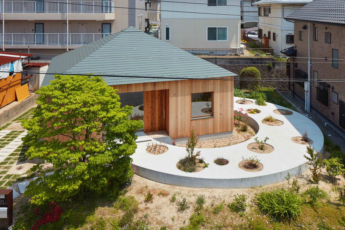 Городской дом для пожилой пары в Японии