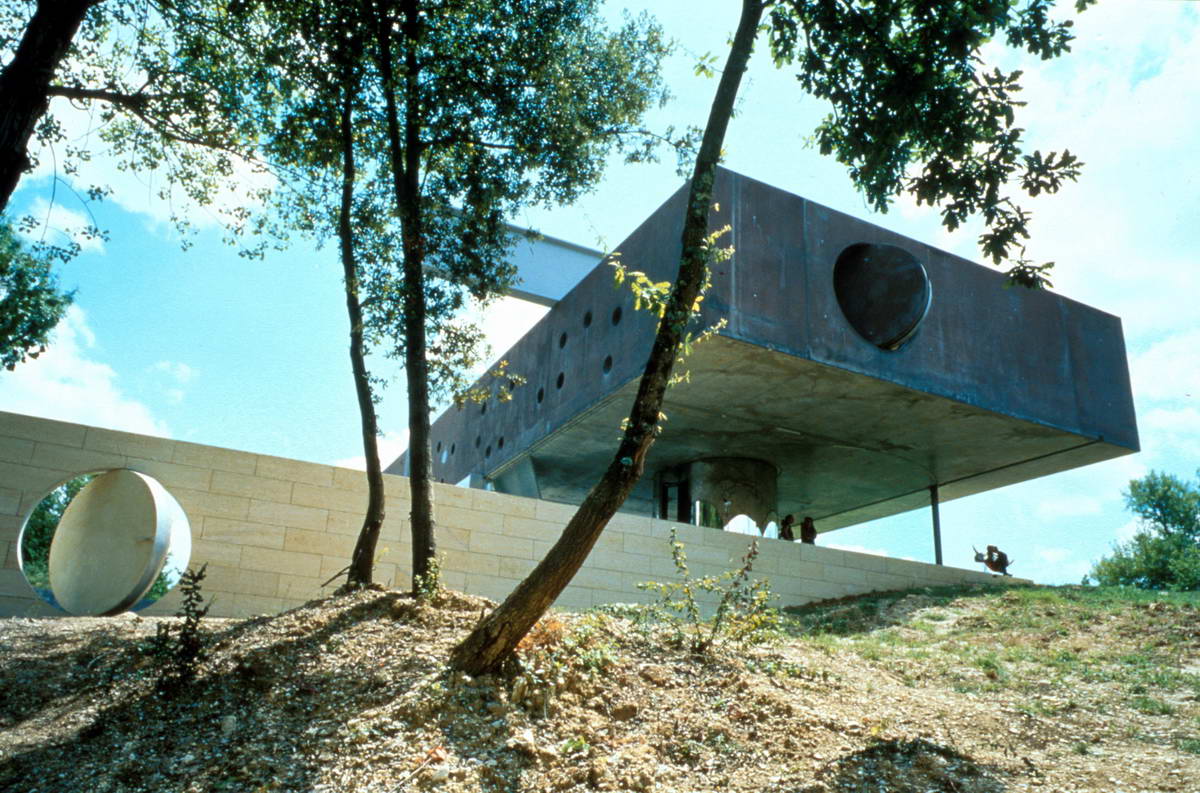 Дом в Бордо (Maison Bordeaux) во Франции от Rem Koolhaas, OMA.