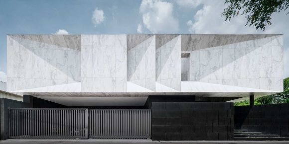 Мраморный дом (Marble House) в Таиланде от Openbox Architects.