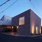 Кирпичный дом в Японии