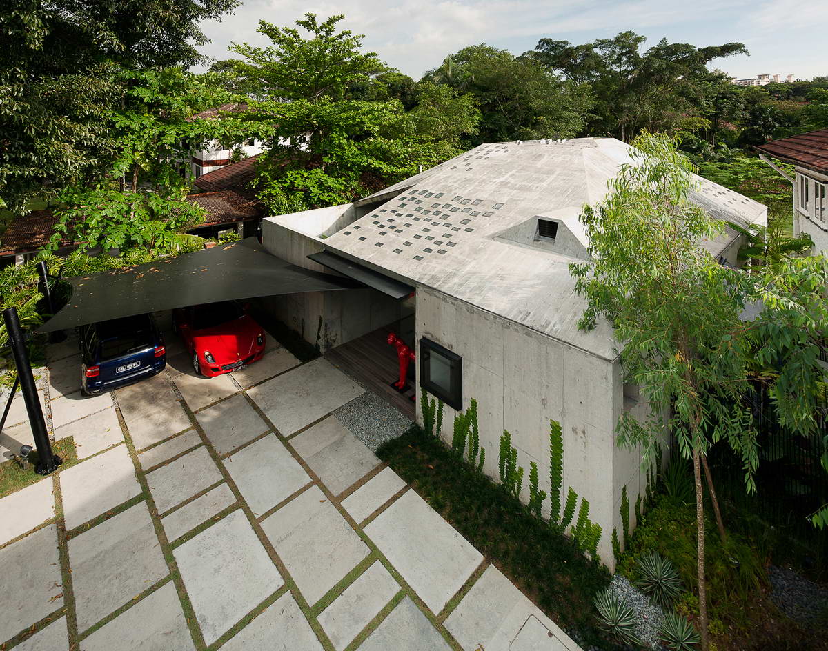 Бетонный дом в Сингапуре