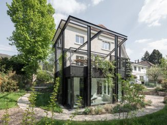 Модернистское расширение традиционного дома