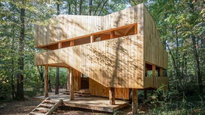 Абсолютно деревянный дом во Франции