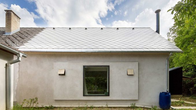 Расширение старого кирпичного дома в Словакии