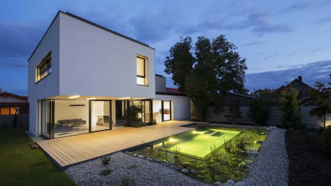 House Greenline 1 Загородный дом с бассейном в Словакии