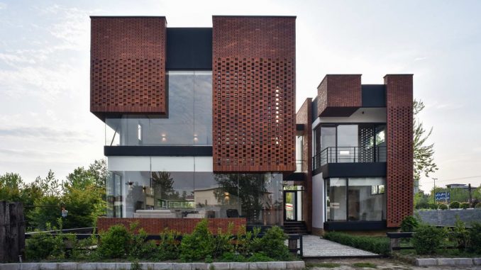 Maziar Brick House 1 Кирпичный модернистский дом в Иране