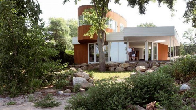 Quebec Chalet 2