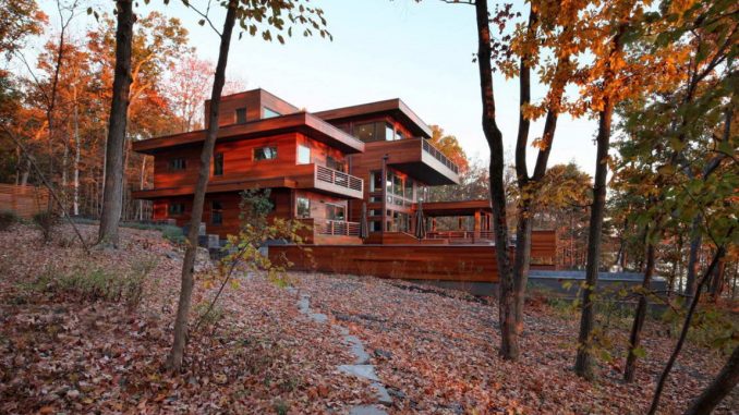 RiverBanks 2 Дом на берегу реки в США