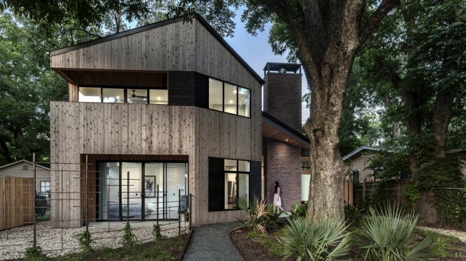 House of Garden Street - Austin Texas USA Дом под деревьями в США
