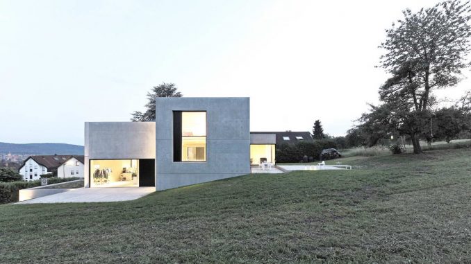 House SG 1 Очень немецкий дом в стиле "минимализм"