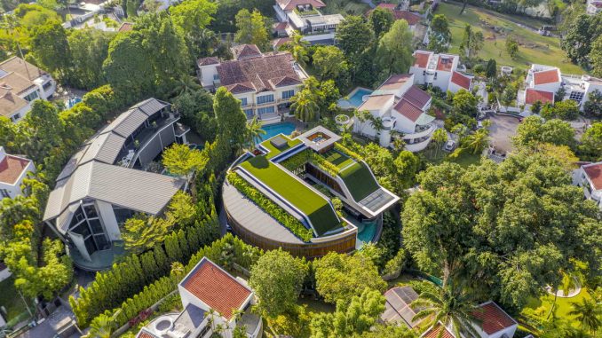 Water Garden House 6