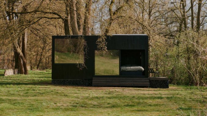 Timber-clad Cabin 1