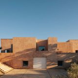 Пробковый модернистский дом в Португалии