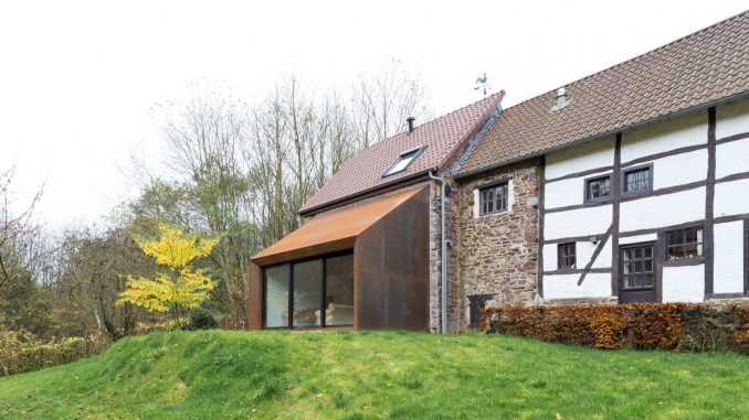 House Extension in Lustin 1