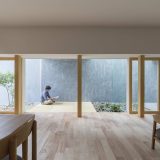 Дом с необычным внутренним двориком в Японии