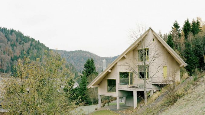 House on the slope 2