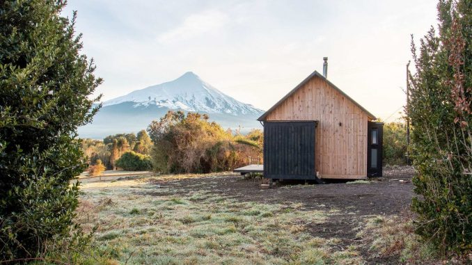 Little House 1 Очень маленький дачный домик в Чили