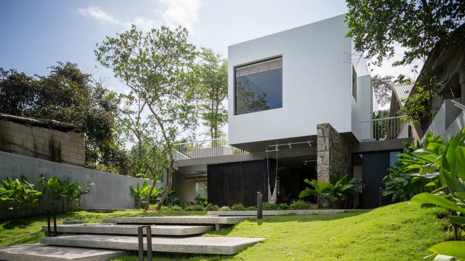 Cuas House 1 Дом с деревом и ландшафтом во Вьетнаме