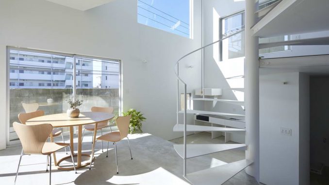 House in Goshikiyama 11 Дом на участке меньше полусотки