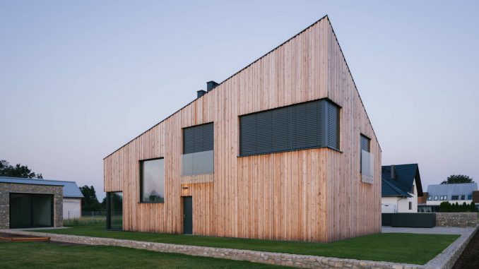 House in a Meadow 1 Дом из трёх тел в Польше
