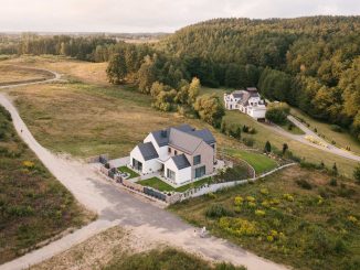 Дом в природном окружении в Польше