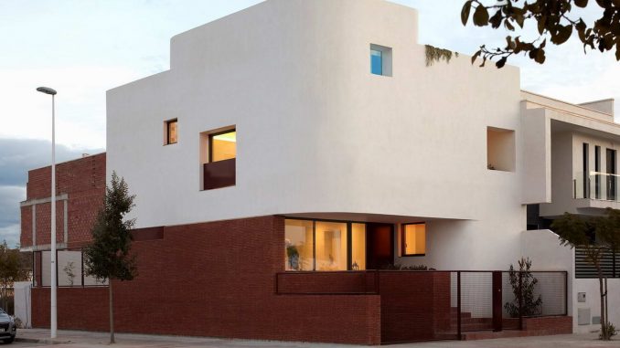 House AA 3