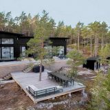 Дачный дом на прибрежной скале в Финляндии