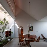 Черепичный дом с внутренним двором во Вьетнаме