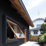 Небольшой дом со студией в Японии