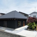 Небольшой дом со студией в Японии
