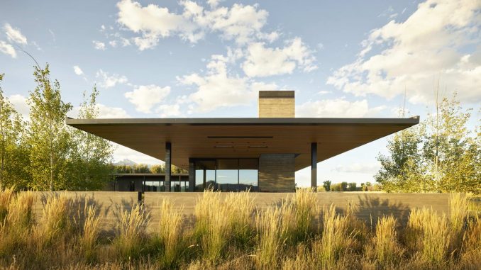 Black Fox Ranch 1 Современное ранчо в США