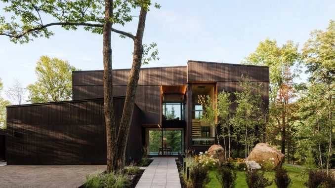 The Break Residence 1 Дом с двумя лицами у озера в Канаде
